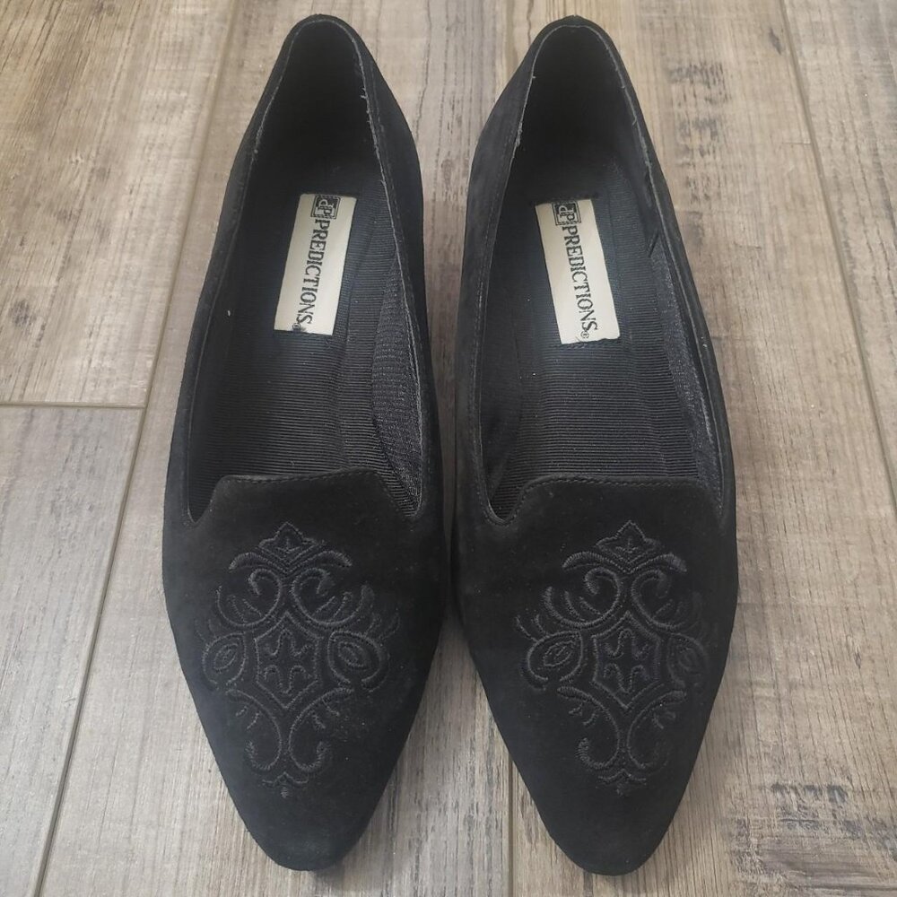 Predictions US7 Black Leather Suede Flats with Embroidery, Small Heel